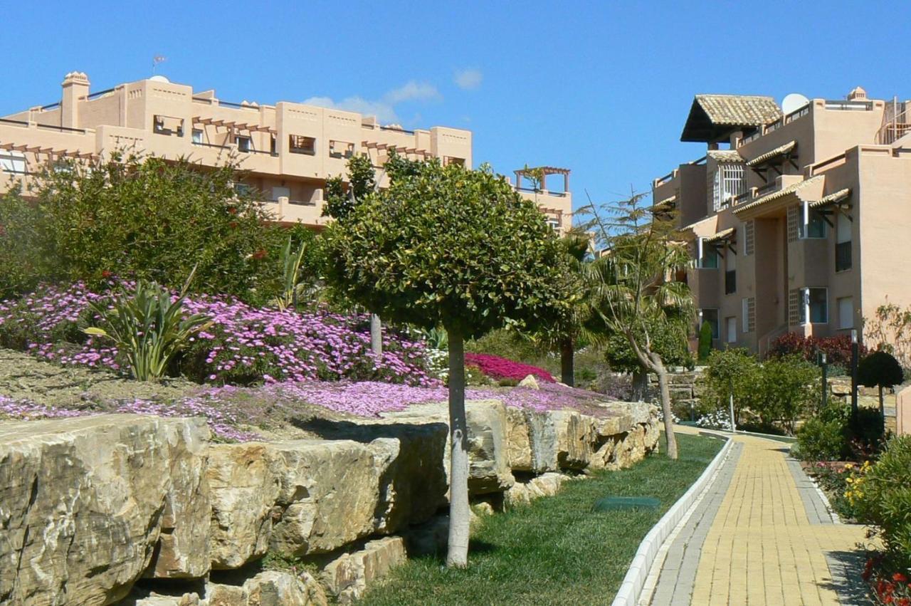 Penthouse With Roof Terrace, Bbq, Pool- And Sea Views Lägenhet Buenas Noches Exteriör bild