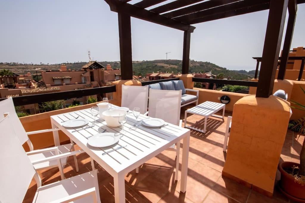 Penthouse With Roof Terrace, Bbq, Pool- And Sea Views Lägenhet Buenas Noches Exteriör bild