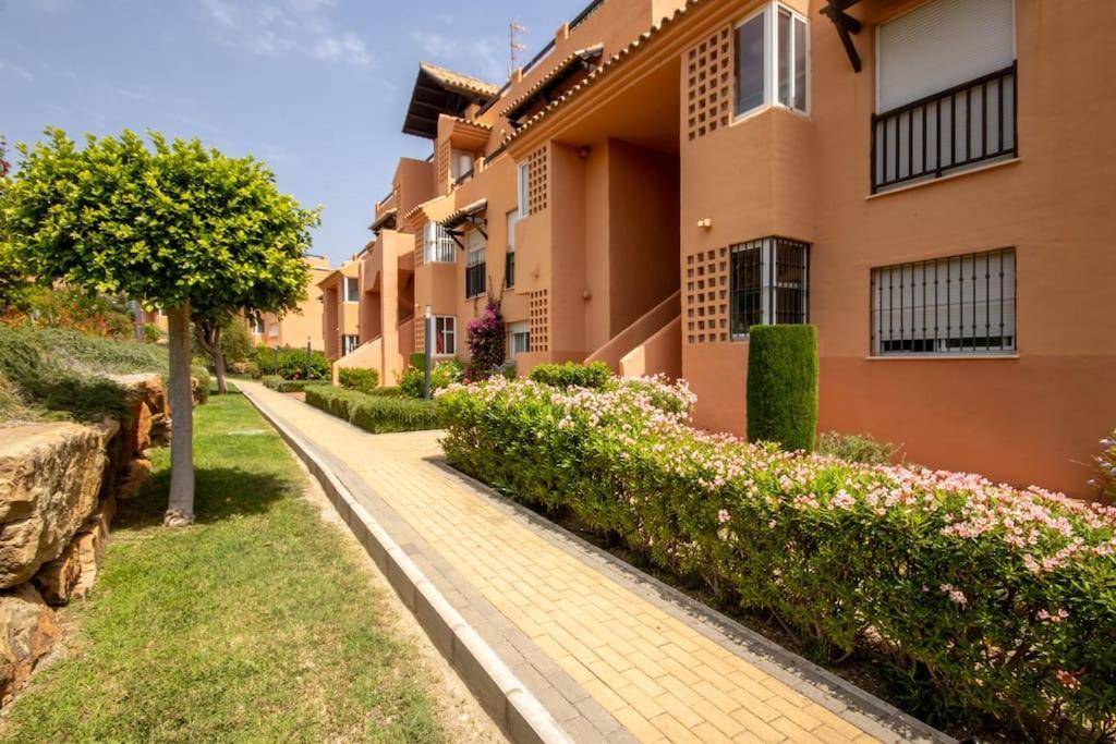 Penthouse With Roof Terrace, Bbq, Pool- And Sea Views Lägenhet Buenas Noches Exteriör bild