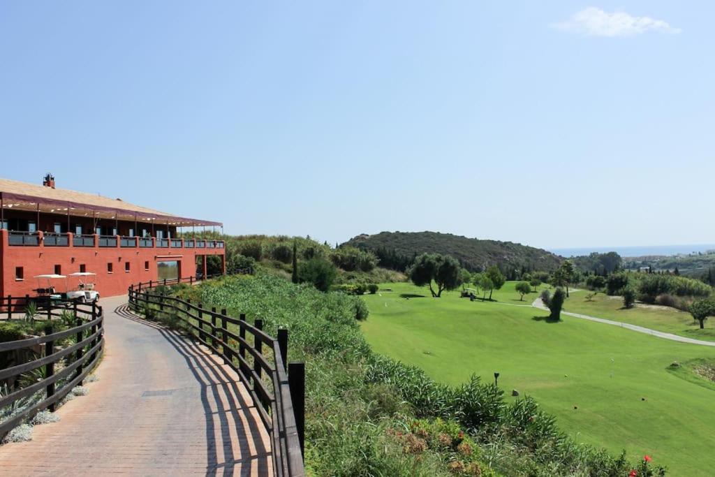 Penthouse With Roof Terrace, Bbq, Pool- And Sea Views Lägenhet Buenas Noches Exteriör bild